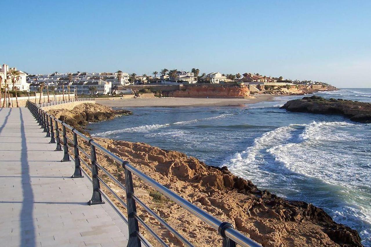 Punta Prima Beach Apt Orihuela Costa Apartment ภายนอก รูปภาพ